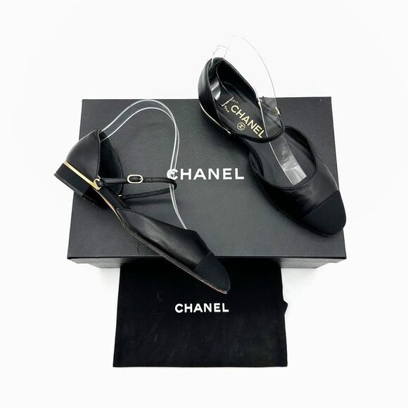 CHANEL Black CC Logo Mary Jane Ballet Flat Size 36.5 Leather Cap Pointed Toe - Picture 2 of 15